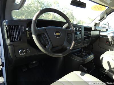 2018 Chevrolet Express 2500   - Photo 32 - Naples, FL 34104