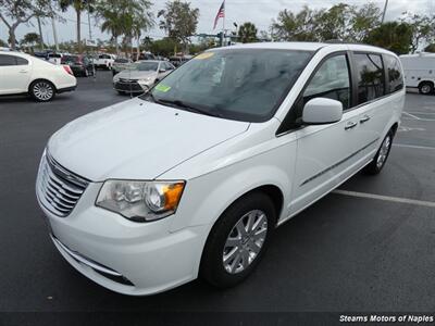 2015 Chrysler Town & Country Touring   - Photo 3 - Naples, FL 34104