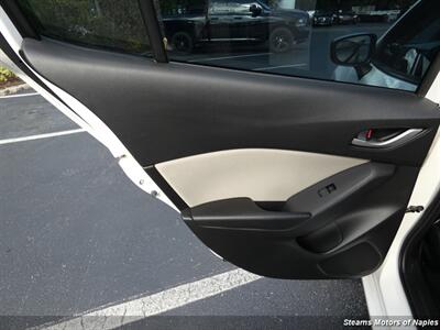 2015 Mazda MAZDA3 i Sport - Photo 44 - Naples, FL 34104