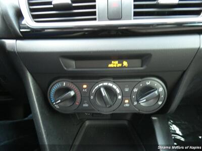 2015 Mazda MAZDA3 i Sport - Photo 29 - Naples, FL 34104