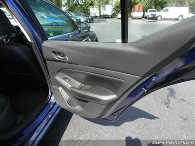 2019 Nissan Altima 2.5 SR   - Photo 53 - Naples, FL 34104
