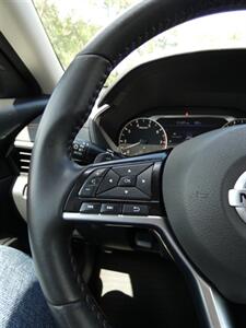 2019 Nissan Altima 2.5 SR   - Photo 24 - Naples, FL 34104