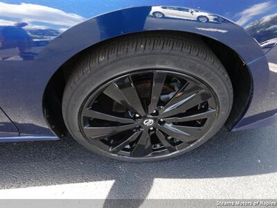 2019 Nissan Altima 2.5 SR   - Photo 18 - Naples, FL 34104