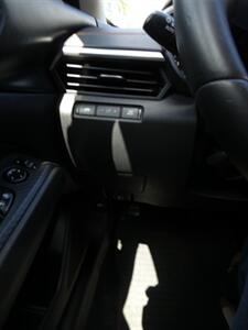 2019 Nissan Altima 2.5 SR   - Photo 23 - Naples, FL 34104