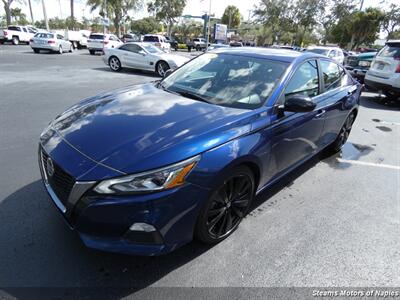 2019 Nissan Altima 2.5 SR   - Photo 3 - Naples, FL 34104