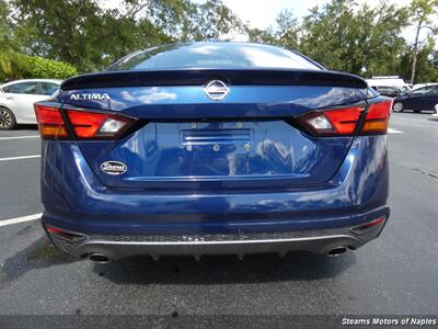2019 Nissan Altima 2.5 SR   - Photo 12 - Naples, FL 34104