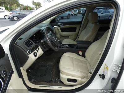 2013 Lincoln MKS   - Photo 40 - Naples, FL 34104