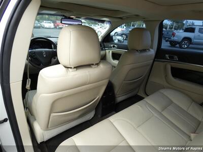 2013 Lincoln MKS   - Photo 44 - Naples, FL 34104