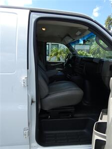 2019 Chevrolet Express 2500   - Photo 36 - Naples, FL 34104
