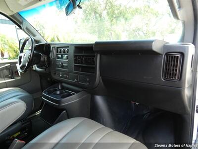 2019 Chevrolet Express 2500   - Photo 34 - Naples, FL 34104