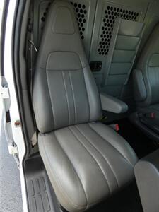 2019 Chevrolet Express 2500   - Photo 35 - Naples, FL 34104