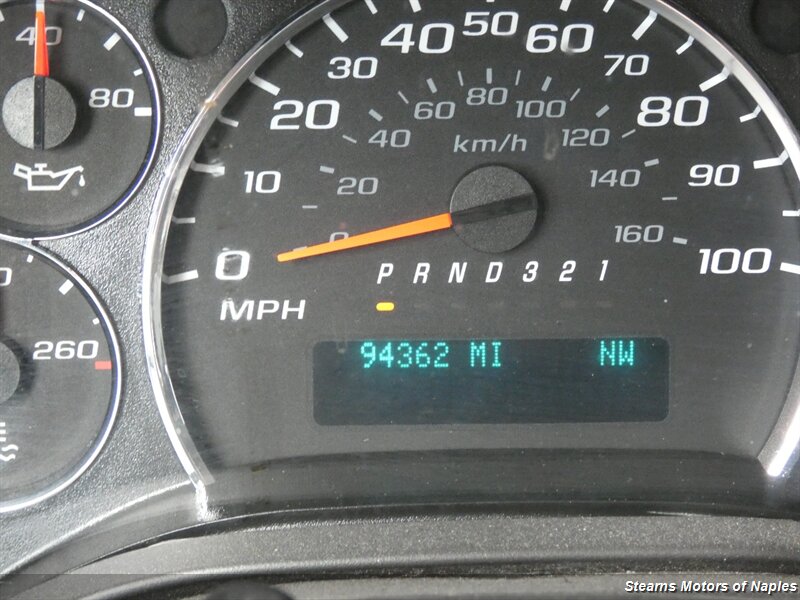 2013 Chevrolet Express 1500 Van photo 14