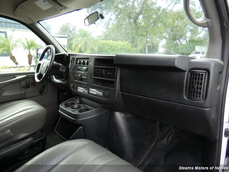 2013 Chevrolet Express 1500 Van photo 22