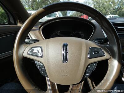 2016 Lincoln MKX Reserve   - Photo 24 - Naples, FL 34104