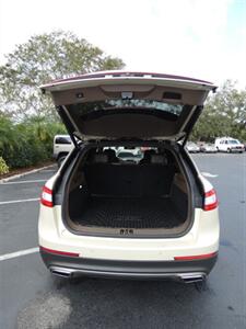 2016 Lincoln MKX Reserve   - Photo 13 - Naples, FL 34104