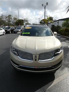 2016 Lincoln MKX Reserve   - Photo 5 - Naples, FL 34104