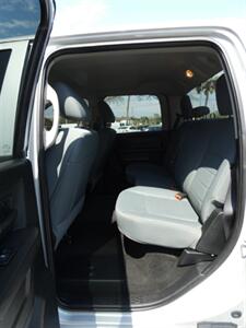 2015 RAM 1500 Express   - Photo 42 - Naples, FL 34104