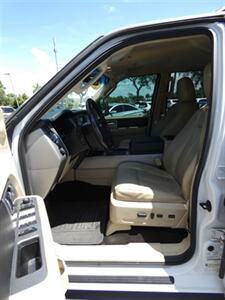 2016 Ford Expedition XLT - Photo 41 - Naples, FL 34104