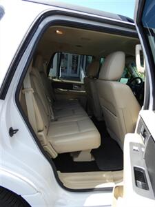 2016 Ford Expedition XLT - Photo 56 - Naples, FL 34104