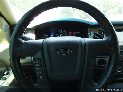 2016 Ford Expedition XLT - Photo 27 - Naples, FL 34104