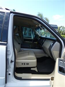 2016 Ford Expedition XLT - Photo 53 - Naples, FL 34104