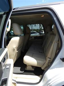 2016 Ford Expedition XLT - Photo 44 - Naples, FL 34104