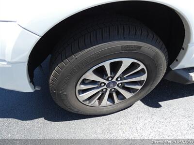 2016 Ford Expedition XLT - Photo 21 - Naples, FL 34104