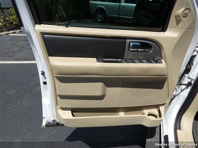 2016 Ford Expedition XLT - Photo 42 - Naples, FL 34104