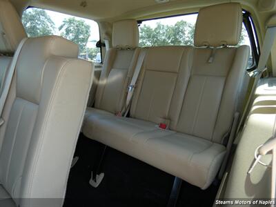 2016 Ford Expedition XLT - Photo 48 - Naples, FL 34104