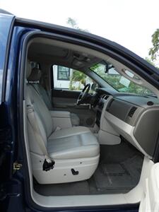 2005 Dodge Durango Limited - Photo 52 - Naples, FL 34104