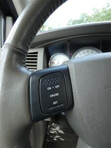2005 Dodge Durango Limited - Photo 25 - Naples, FL 34104