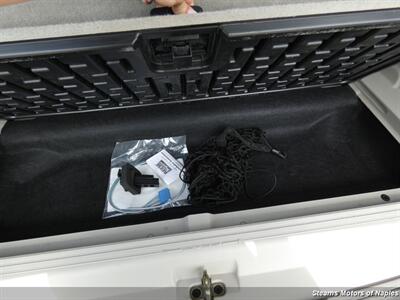 2005 Dodge Durango Limited - Photo 16 - Naples, FL 34104