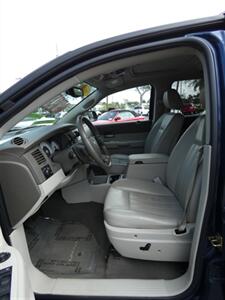 2005 Dodge Durango Limited - Photo 40 - Naples, FL 34104