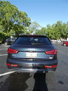 2015 Audi Q3 2.0T Prestige   - Photo 12 - Naples, FL 34104