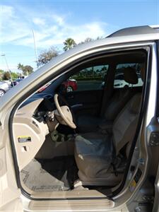 2009 Kia Sportage EX   - Photo 32 - Naples, FL 34104