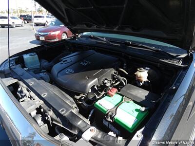 2010 Toyota Tacoma PreRunner V6   - Photo 8 - Naples, FL 34104