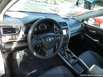 2015 Toyota Camry LE   - Photo 37 - Naples, FL 34104