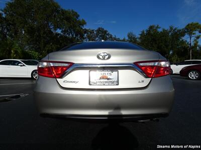 2015 Toyota Camry LE   - Photo 12 - Naples, FL 34104