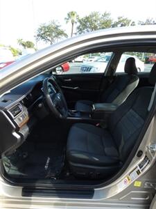 2015 Toyota Camry LE   - Photo 39 - Naples, FL 34104