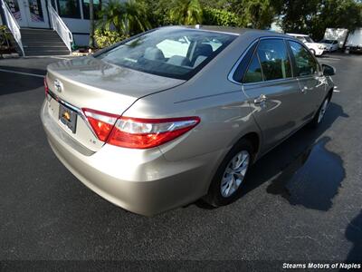 2015 Toyota Camry LE   - Photo 11 - Naples, FL 34104