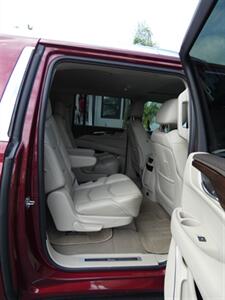 2017 Cadillac Escalade ESV Luxury - Photo 57 - Naples, FL 34104