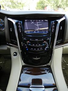 2017 Cadillac Escalade ESV Luxury - Photo 33 - Naples, FL 34104