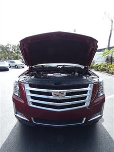 2017 Cadillac Escalade ESV Luxury - Photo 6 - Naples, FL 34104