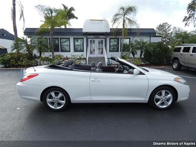 2005 Toyota Camry Solara SE V6   - Photo 16 - Naples, FL 34104