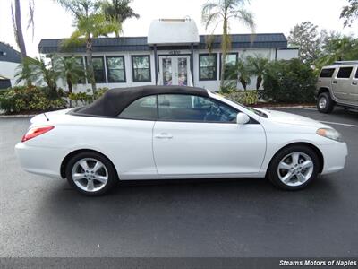 2005 Toyota Camry Solara SE V6   - Photo 2 - Naples, FL 34104