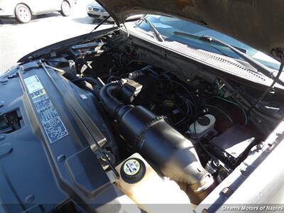 2002 Ford F-150 XLT - Photo 8 - Naples, FL 34104