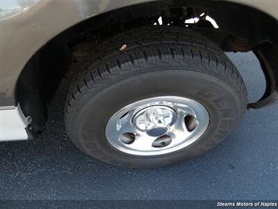 2002 Ford F-150 XLT - Photo 17 - Naples, FL 34104