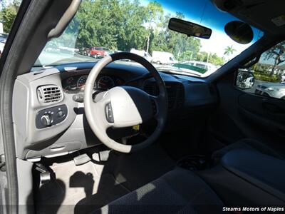 2002 Ford F-150 XLT - Photo 34 - Naples, FL 34104
