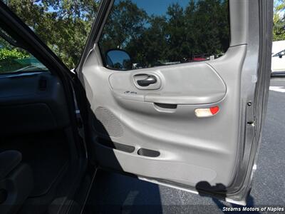 2002 Ford F-150 XLT - Photo 49 - Naples, FL 34104