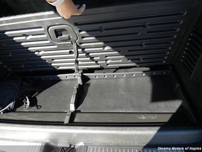 2015 Chevrolet Suburban LTZ   - Photo 16 - Naples, FL 34104